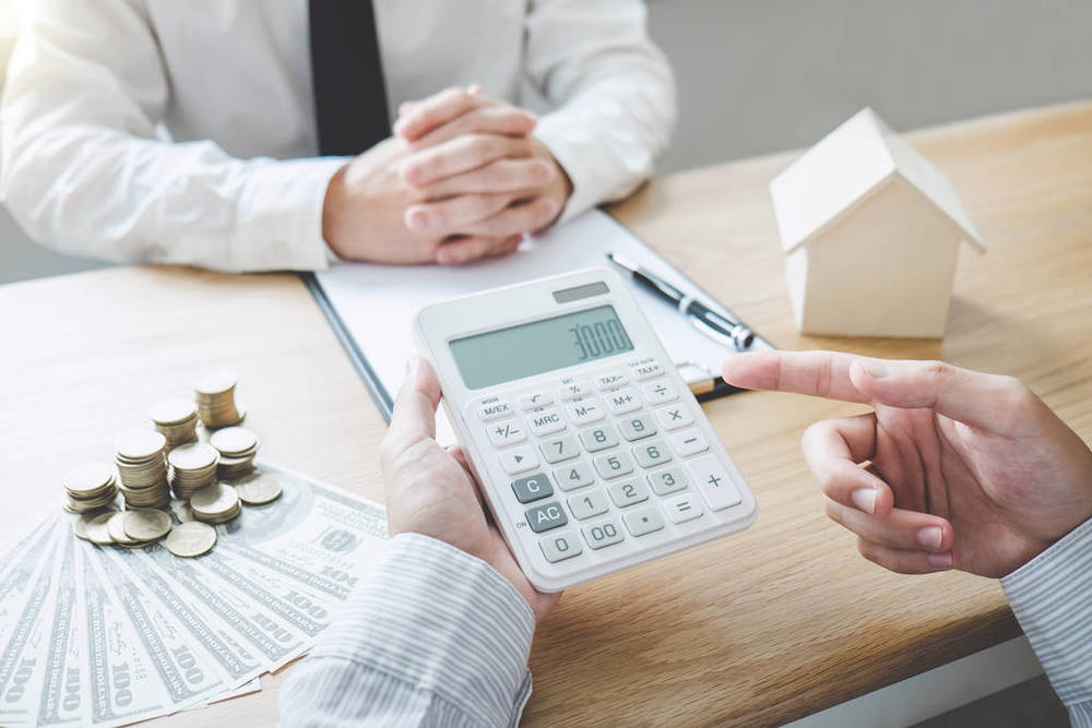 年金险是什么？优点和缺点有哪些？保险公司养老保险怎么买最划算？